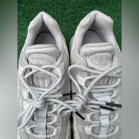 Nike Air Max 95 Shoes Vast Grey 307960-022 Shoes Women’s Size 9 pre- owned - Picture 16 of 16